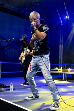 Crush-Tribute to Bon Jovi (10)